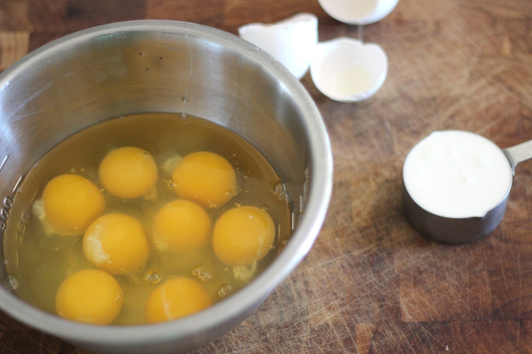 Cheeseburger egg bake. Simple, low carb recipe that is perfect for weeknights.
