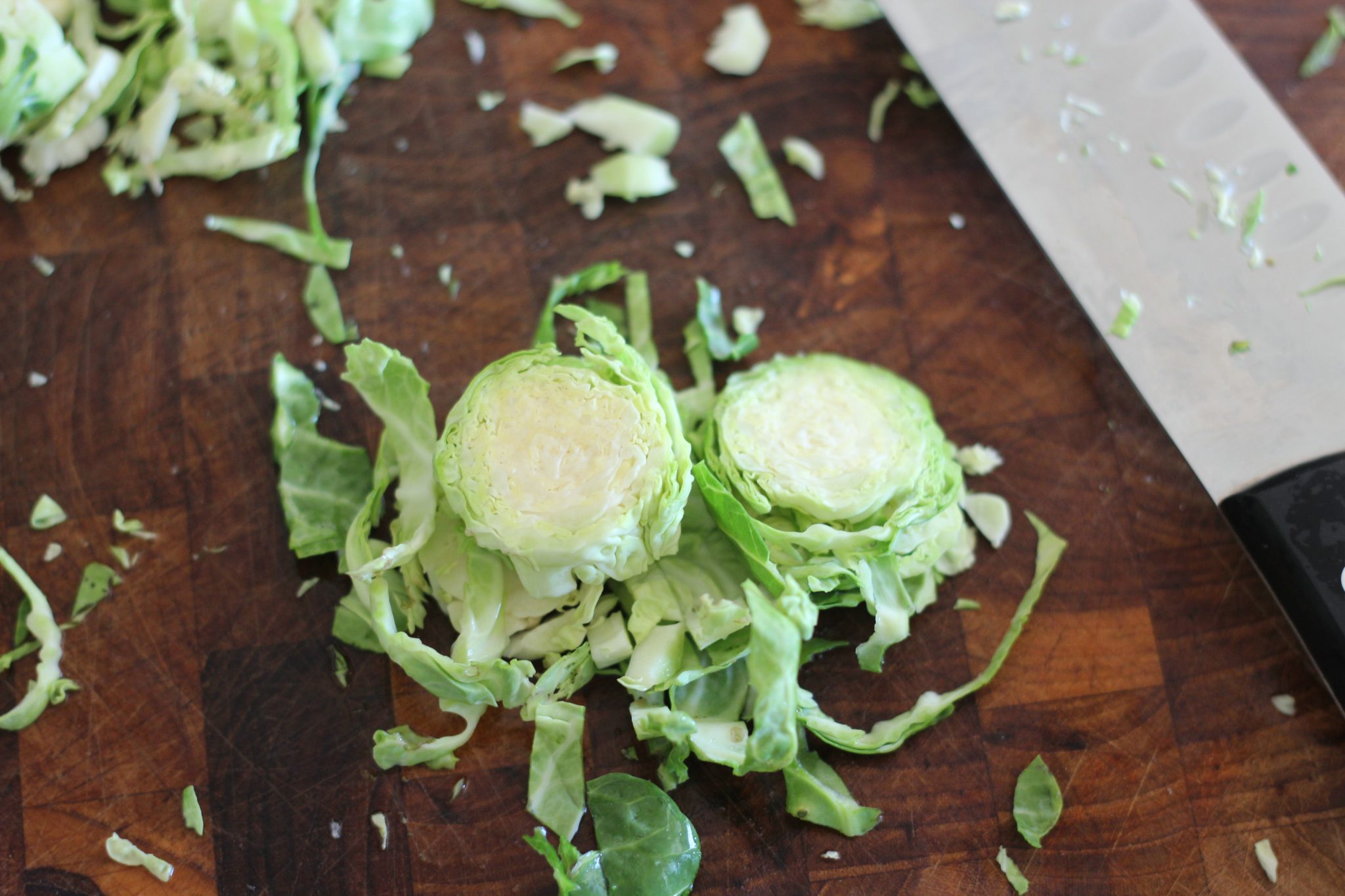 Brussels sprouts, avocado and bacon salad with creamy dill dressing