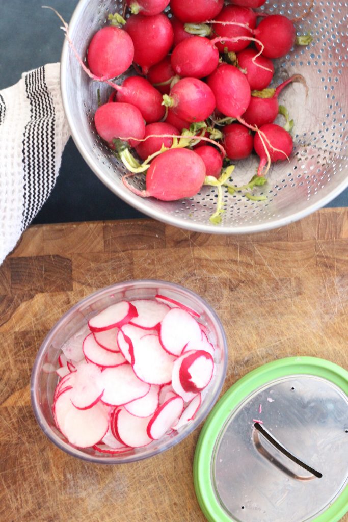 Radishes are a very low carb vegetable and these quick pickled radishes are perfect for summer snacking. Try them on a burger or pork, or just eat them out of the jar! #keto #sugarfree #lowcarb #lowcarbsnacks