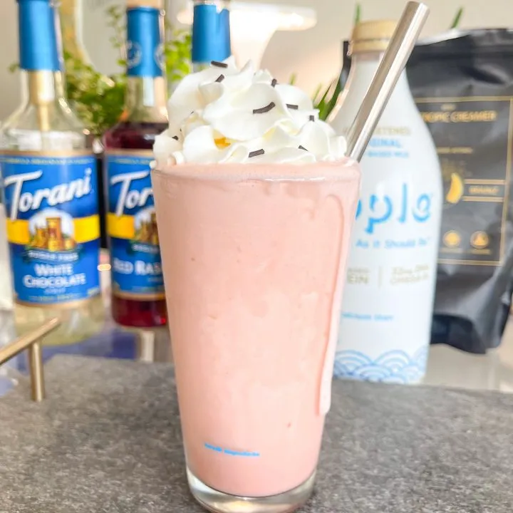 Low Carb Raspberry Cream Protein Shake